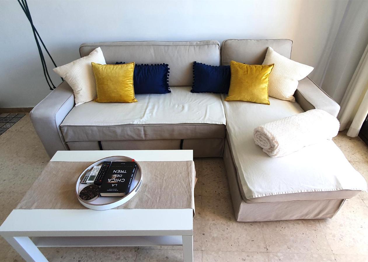 Beachfront Studio Apartment Marbella Exterior foto