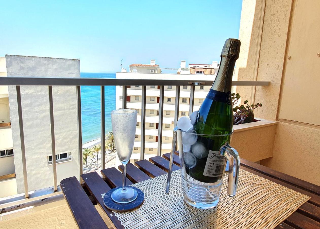 Beachfront Studio Apartment Marbella Exterior foto